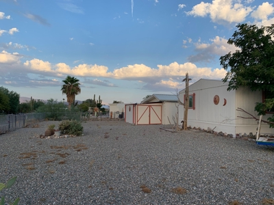Furnished 2 Bedroom on fenced lot in Salome, AZ - image 7