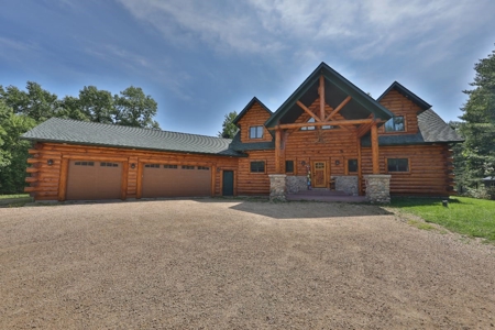 Log Home with Hunting Land for Sale in Marquette County, WI - image 1