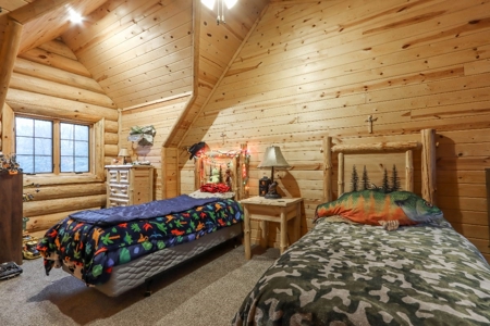 Log Home with Hunting Land for Sale in Marquette County, WI - image 22