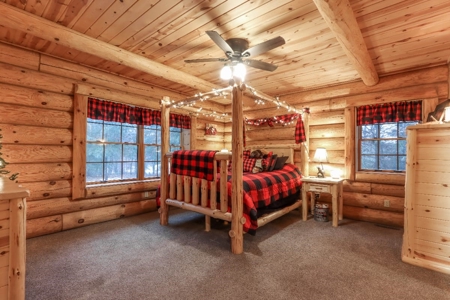 Log Home with Hunting Land for Sale in Marquette County, WI - image 18