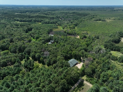 Log Home with Hunting Land for Sale in Marquette County, WI - image 39