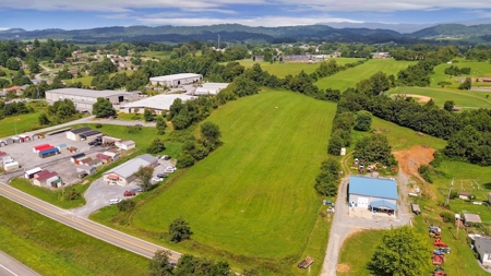 Commercial Lot for Sale at Auction in Glade Spring - image 1