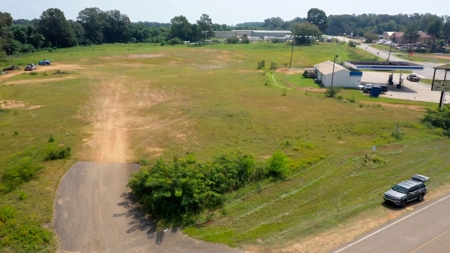 7 Acre Prime Commercial Property in Greenville, AL - image 9