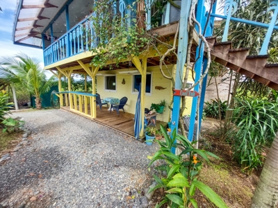 Small Private Island Home, Bocas del Toro - image 5