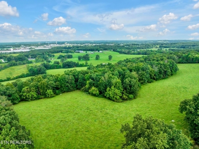 Commercial Land for Sale in Crossville, Tennessee - image 7