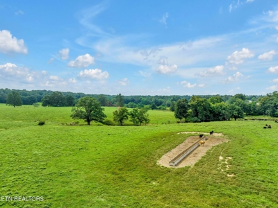 Commercial Land for Sale in Crossville, Tennessee - image 15