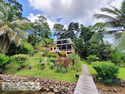 Charming Waterfront Home, Bocas del Toro Panama - image 5