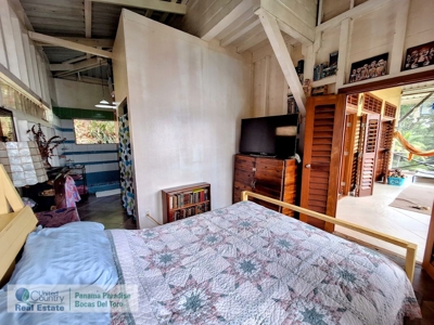 Charming Waterfront Home, Bocas del Toro Panama - image 19