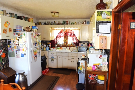 Hobby Farm on 22 acres, 1960s Home, Barns, Woods, Pasture - image 37