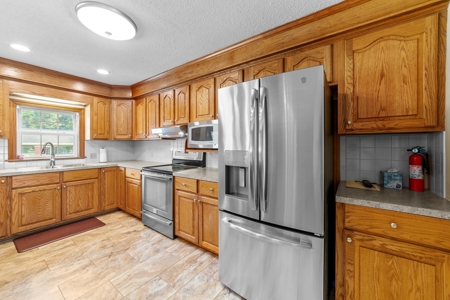 Country Home for Sale in Hyde County - image 24
