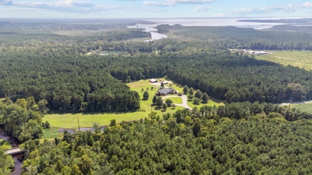 Country Home for Sale in Hyde County - image 14