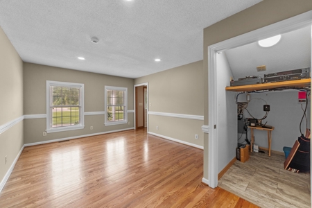 Country Home for Sale in Hyde County - image 37