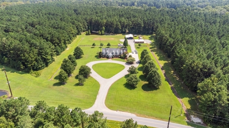 Country Home for Sale in Hyde County - image 8