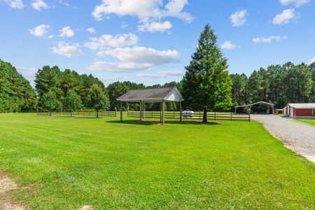 Country Home for Sale in Hyde County - image 20