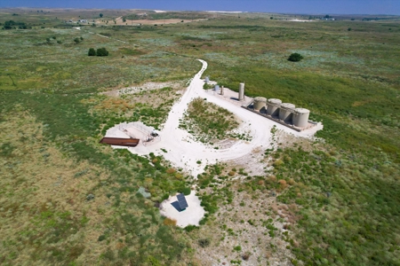 Rare 227-Acre Hunting Paradise Deer & Quail  Near Texas - image 7
