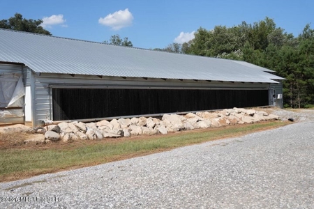 Forest MS Turnkey 2-House Breeder Poultry Farm and 13 Acres - image 36