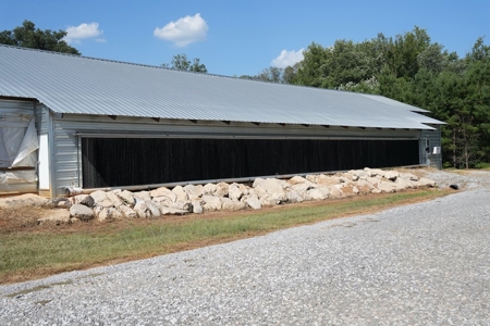 Newer 2 House Poultry Breeder Farm w/ Solar Panels - image 9