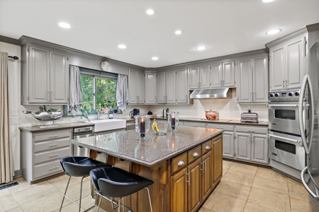 Unparalleded Luxury Living - image 13