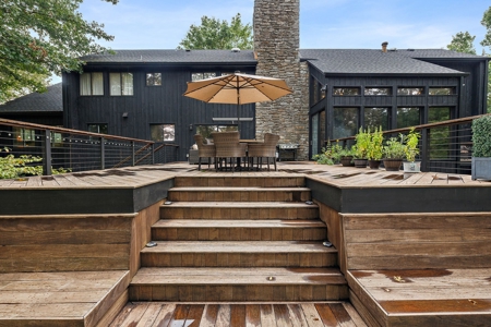 Unparalleded Luxury Living - image 37