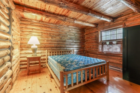 Cabin with River Frontage for Sale in Marquette County, WI - image 15