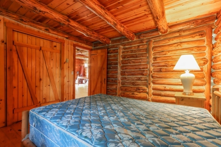 Cabin with River Frontage for Sale in Marquette County, WI - image 17