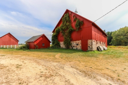 Farmhouse with Land for Sale in Marquette County, WI - image 37