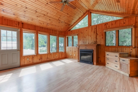 Farmhouse with Land for Sale in Marquette County, WI - image 25