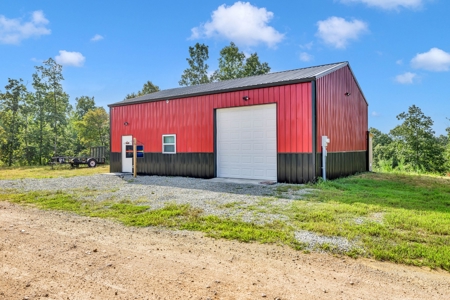 Country Home for Sale in Lewis County, Tennessee - image 37