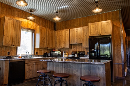 Southern Colorado Cabin on 175 acres of Prime Hunting Land - image 22