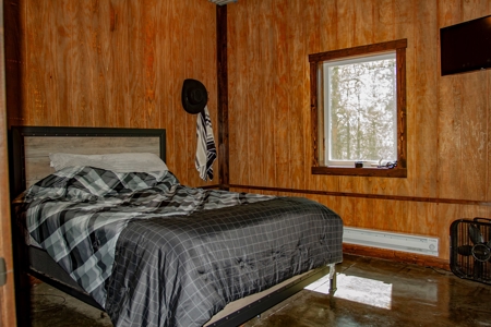 Southern Colorado Cabin on 175 acres of Prime Hunting Land - image 19