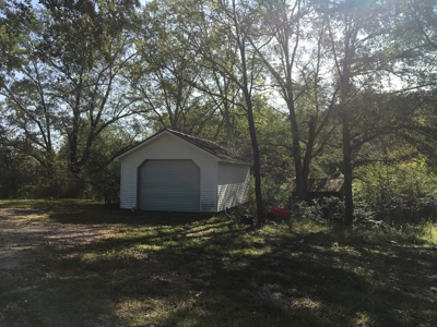 3Br Brick Home For Sale With Basement In Adamsville Tn - image 33