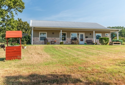 Custom Home On Acreage With Large Pond & Hunting NE TX - image 38