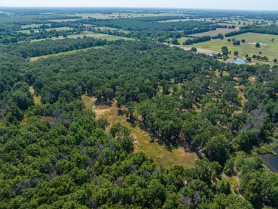 Custom Home On Acreage With Large Pond & Hunting NE TX - image 7