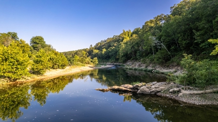 Riverfront Ranch for sale in Montgomery County, Arkansas - image 2