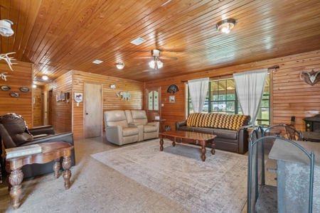 Riverfront Ranch for sale in Montgomery County, Arkansas - image 35