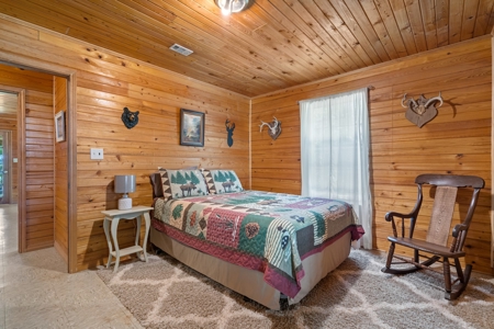 Riverfront Ranch for sale in Montgomery County, Arkansas - image 46