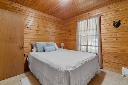 Riverfront Ranch for sale in Montgomery County, Arkansas - image 44