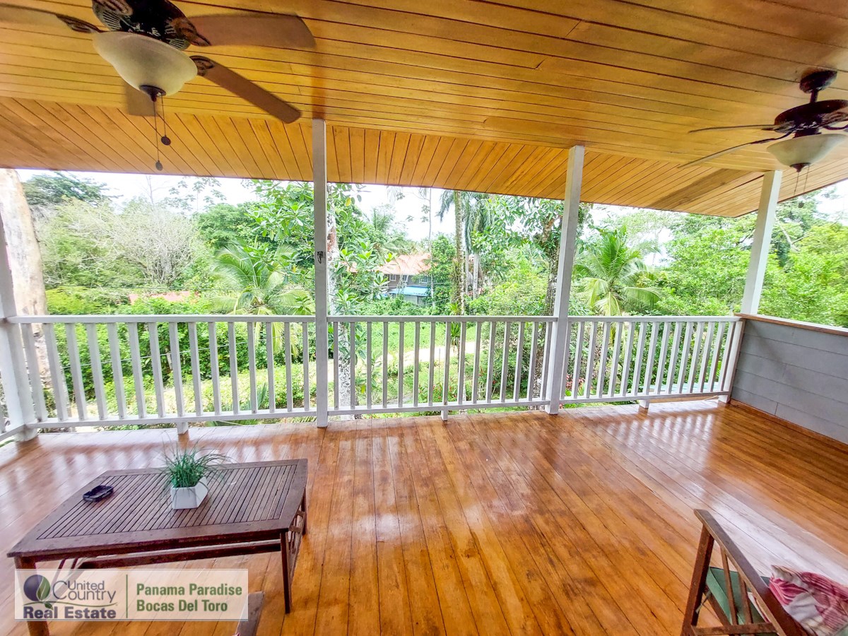 Big Creek B&B; & Home – Big Creek, Isla Colón – 9