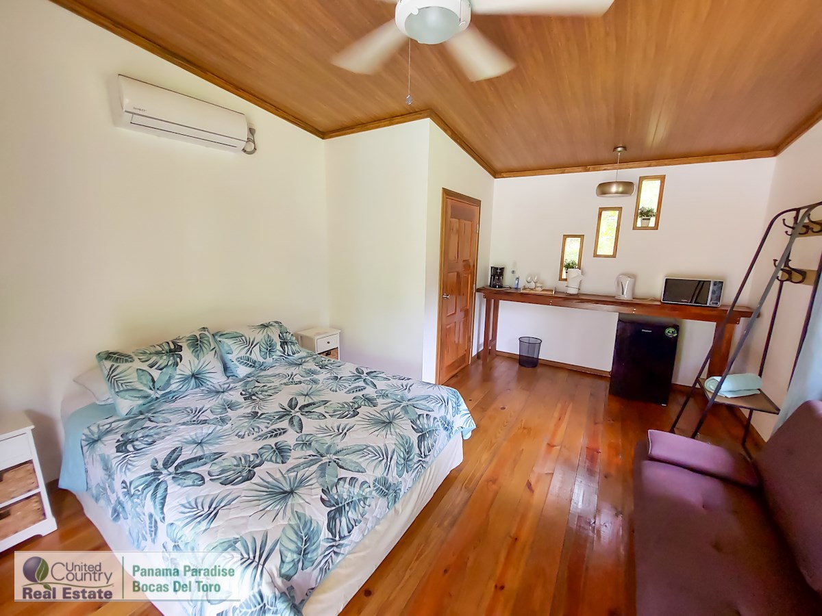 Big Creek B&B; & Home – Big Creek, Isla Colón – 28