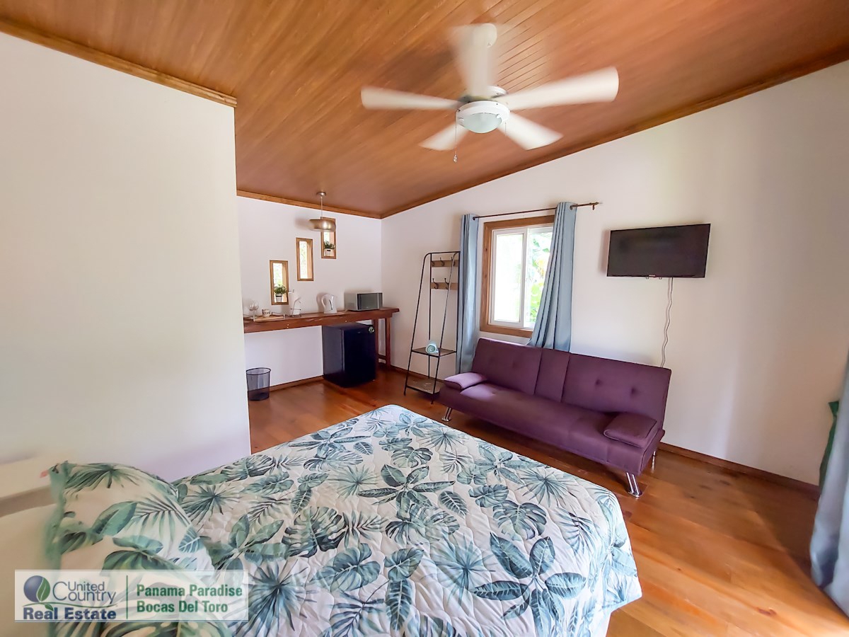 Big Creek B&B & Home — Big Creek, Isla Colón – 29