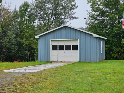 Maine Riverfront Home - image 4