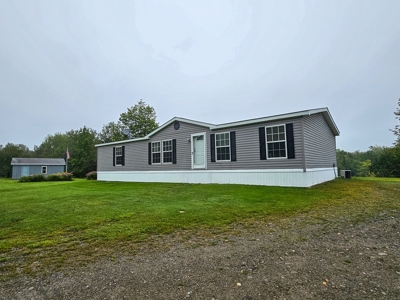 Maine Riverfront Home - image 1