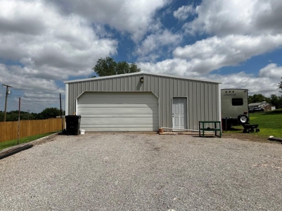 Home For Sale In Hammon, Oklahoma - image 5
