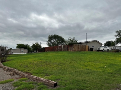 Home For Sale In Hammon, Oklahoma - image 7