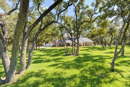 Stunning Country Updated Home-pool, Acreage, Bulverde Texas - image 36