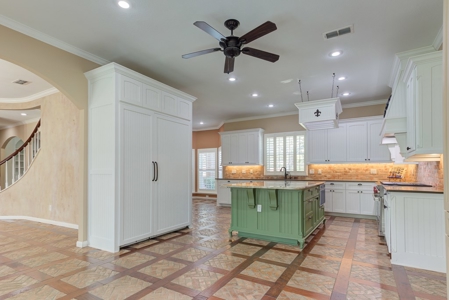 Stunning Country Updated Home-pool, Acreage, Bulverde Texas - image 17