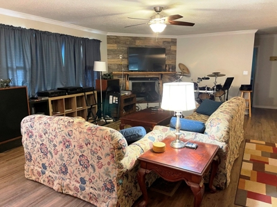 Lovely Home In Arkansas With A Lakeview - image 21
