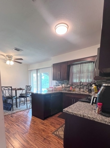 Family Home Near Panama City Beach - image 3