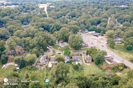 Historical Home In Town - image 31