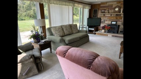 Woodsfield OH Ranch home on 1+ acre at edge of town - image 26
